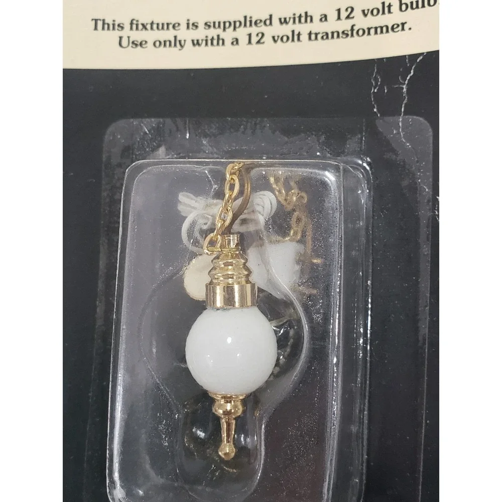 Dollhouse Miniatures Vintage 12V Miniature House White Globe Ceiling Swag Light‎
